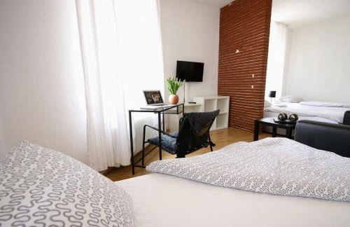 Moderne Studio Apartments und 120qm Wohnungen in Oberhausen, ideal für Geschäftsreisende und Monteure - Foto 33