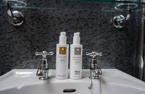 Gelt Cottage, Castle Carrock, family accommodation with 2 dogs welcome and hot tub - Photo 18