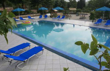 Blue White Apartments - Kefallonia Poolside Retreats - Foto 5
