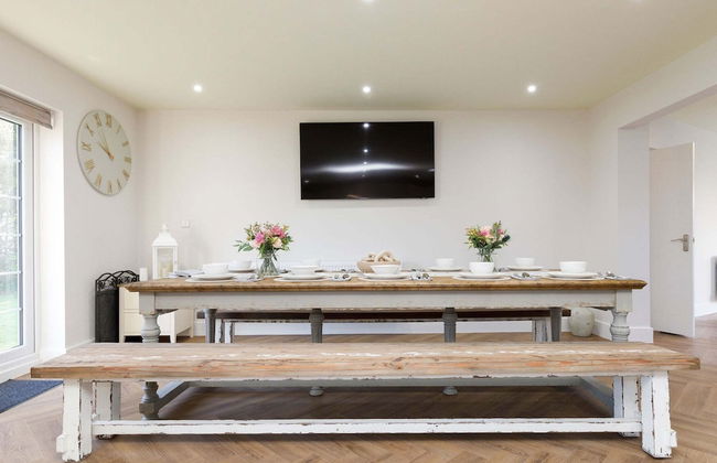 Beautiful 4-bed Close to South Downs Goodwood - Foto 11