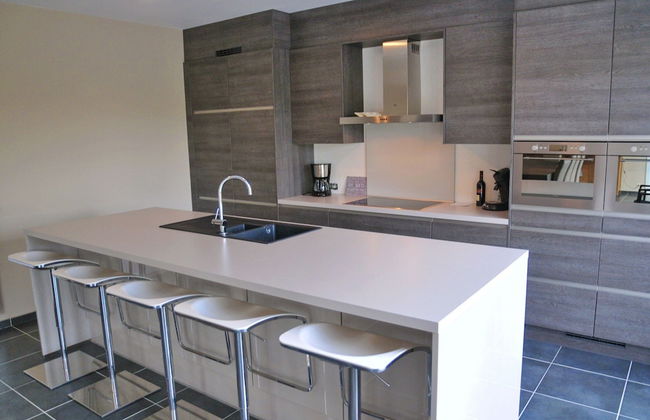 Holiday Home in Somme-leuze With Pool & Sauna - Foto 7