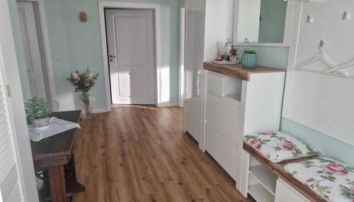 Rosenhaus Nähe Bodden und Ostsee an den Kranichfeldern - Foto 5