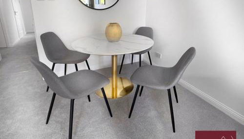 Woking - Parking Garden 2Bed - Foto 2, Other