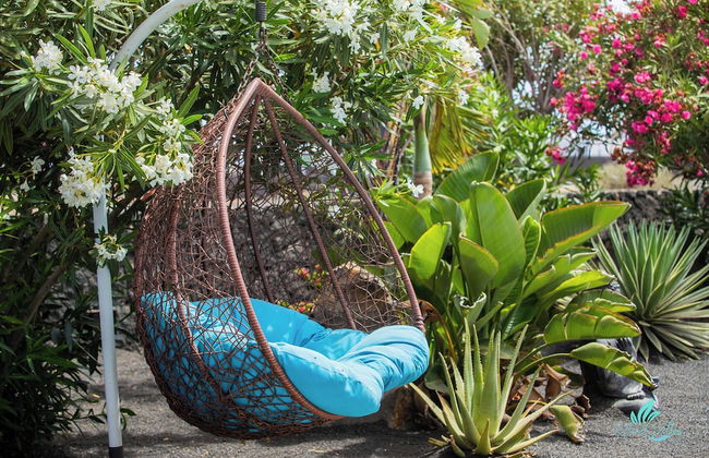 Gorgeous Newly Renovated 4-bedroom Villa! - Photo 24