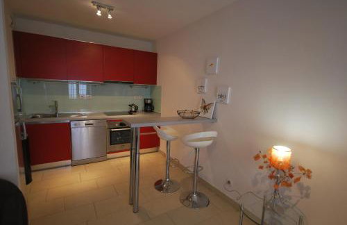 Le Vieux Port Apartments - Photo 22