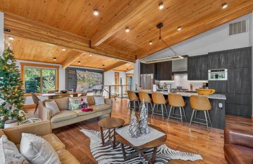 Black Diamond Chalet! Quiet, Private Mountain Luxury- Near Tamarack Resort- Lake Cascade - Foto 7