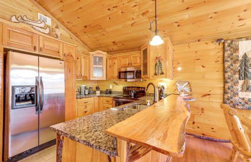 1 Mi to Nottely Lake Home with Furnished Deck! - Foto 7