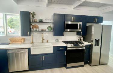Village District! Cleo Beach! 5 Min Walk to DTWN! - Foto 32