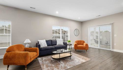 Modern New Build 4BR 4BA Two Condo w Garage and Patio - Foto 4