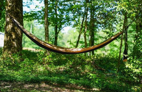 The Big Little Cabin - Hot Tub & Playground - Foto 25