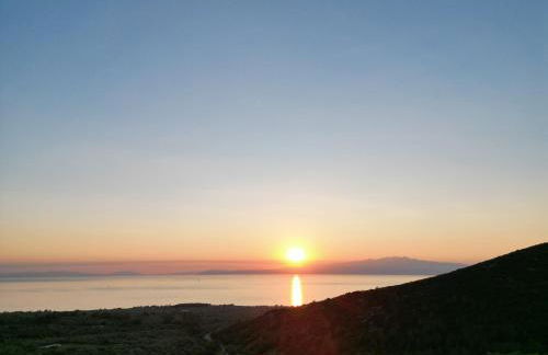 Annousa's House & Studios - Photo 15