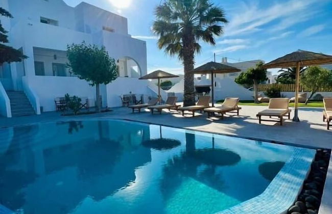 Santorini Villatzio Suites - Photo 51