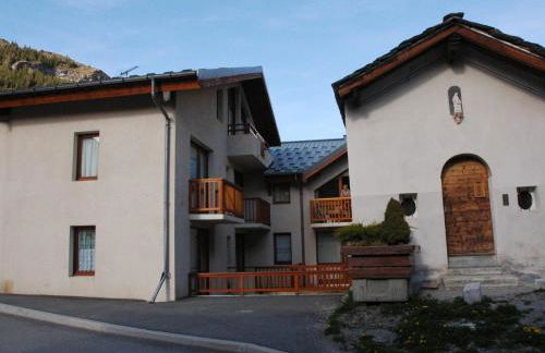 Charmant appart pour 4 au centre de Lanslevillard, balcon, parking - FR-1-508-201 - Foto 10