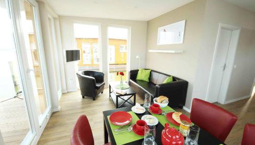 Komfort-Hausboote am Naturhafen Krummin - Foto 4