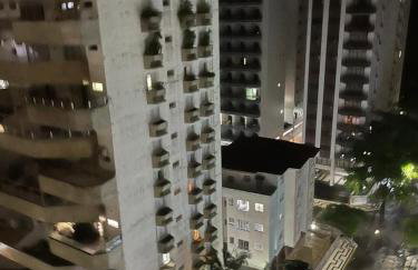 Apartamento na Praia de Pitangueiras, Guarujá - Foto 4