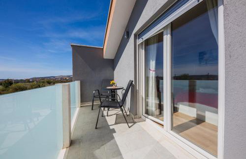 Villa Toni with 5 bedrooms and heated pool - Photo 26