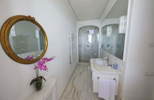 Amore Rentals - Villa Lo Scoglio - Foto 32