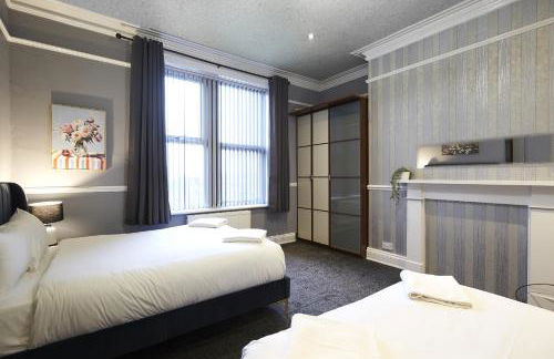 Hayy Contractor House 5 Bedroom Huddersfield Sleeps 18 - Foto 11