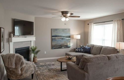 New 2 Bed with Office in Loves Park - Foto 6