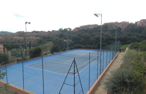 El Soto de Marbella FREE Golf-Tennis-Padel-Gym 2 Bedroom Penthouse - Foto 37