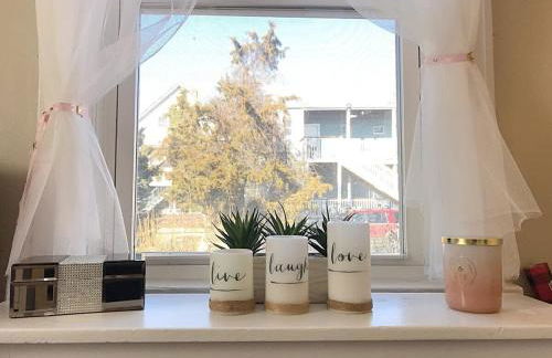 Bella room near downtown Train I-95 & beaches - Foto 50