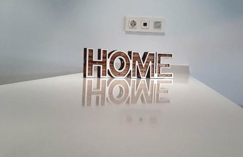 Rooftop pool near the beach and Barcelona - Photo 30