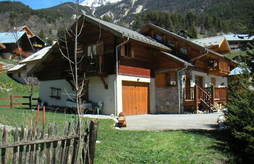Charmant 2 Pièces + Coin Montagne - Parking Privé, WiFi, Proche Pistes - FR-1-762-31 - Foto 15