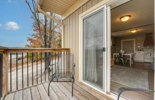 Walk to Lake and Trails Cape Fair Retreat with Grill! - Foto 18