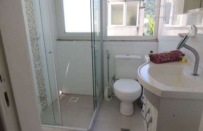 Ótimo Flat 3 Quartos Vista Cristo Redentor - Foto 17