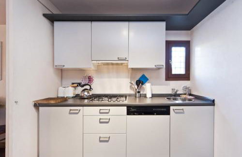 Elegant apartment with LIFT in historical 1600 Palace, a few min walk from San Marco Square - Foto 42