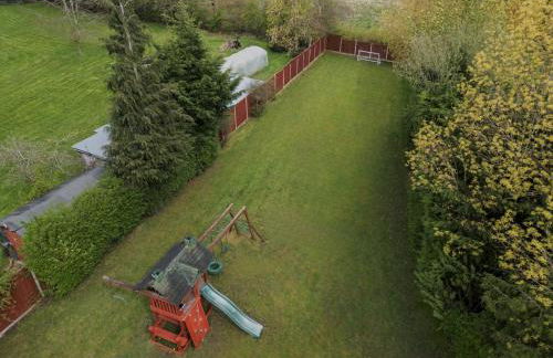 Stratford-upon-Avon 4BR Family Mansion on 1 acre with Pool, Gym & BBQ! - Foto 4