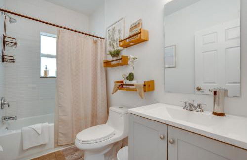 13 Mi to Beaches Pet-Friendly Condo in Palmetto! - Foto 20