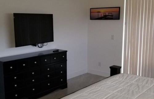 Stunning New Home in Cape Coral Florida - Foto 24