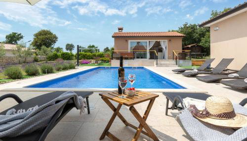 Beautiful Home In Kunj With Wifi - Foto 3