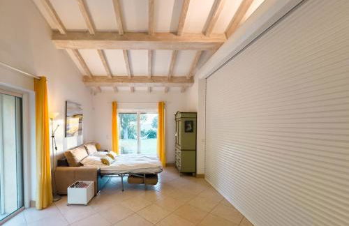 Exclusive Authentic Riviera Villa - Private Pool, Pétanque Court, Panoramic Mediterranean Sea & Estérel Mountain Views - Foto 70