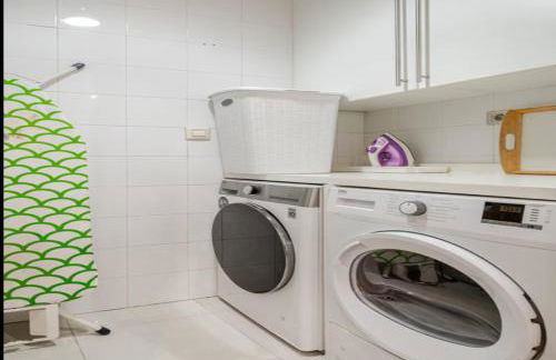 Modernismo Paseo de Gracia - Photo 52