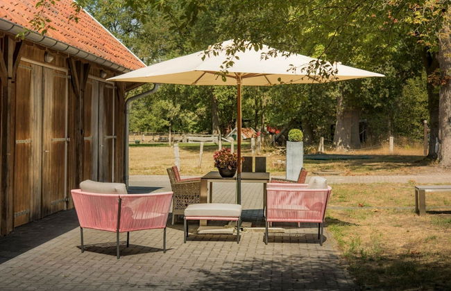 Serene Holiday Home in Haaksbergen With Hottub - Foto 18