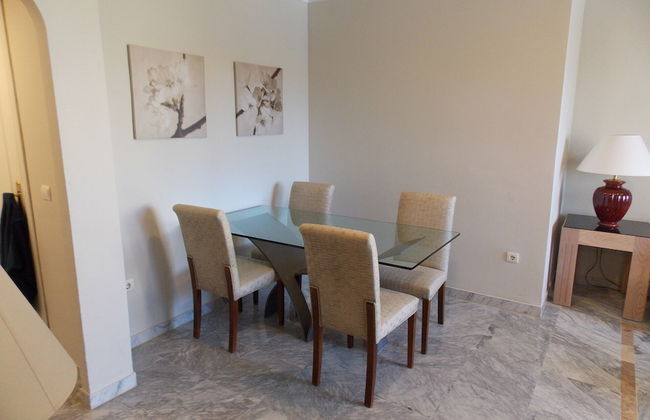 Beachside Apartment Near Puerto Banus - Foto 8