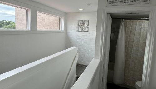 2BD DT Dallas l FIFA READY l 5 Min from Love Field - Foto 4