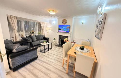 Lovely Two Double Bedroom Maisonette in Surrey - Photo 30