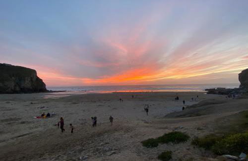 Sunsets In Porthtowan, Beachfront apartment - Photo 6