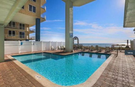 Beachfront Bliss Luxe 3BR Condo at Marisol Complex - Foto 33