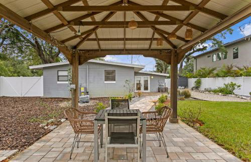 Jasmine Oaks Retreat in beautiful South Tampa - Foto 49