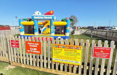 East Coast Chalets 300 Dog friendly at California Sands - Foto 6