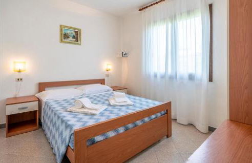3 Bedroom Nice Home In Albarella Ro - Foto 4