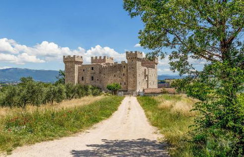 2 Bedroom Pet Friendly Home In Todi - Foto 37