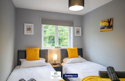 Charming Entire House By Newman Stays Short Lets & Serviced Accommodation Bingham With Free WiFi, Smart TV & Great Location - Foto 9