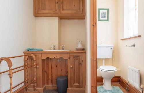 Haworth Village House - Sleeps 6 Parking & Pets! - Foto 10