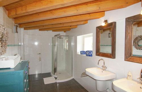 Holiday Home in Roussines with Private Pool - Foto 21