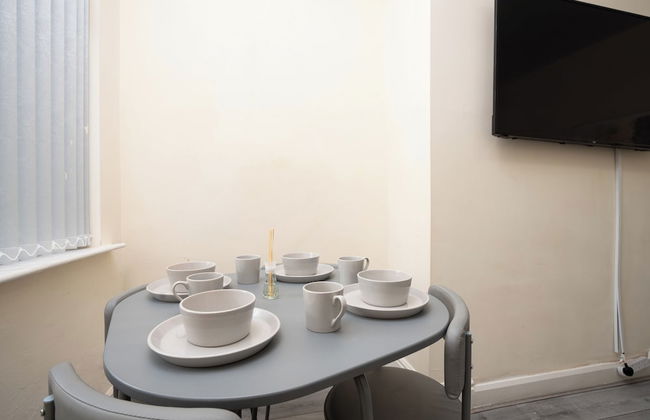 Spacious 4-bedroom Manchester Retreat With Garden - Foto 11